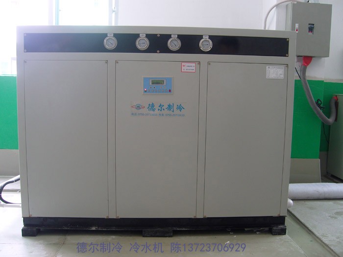 德(dé)爾製冷冷水機用於電鍍行業