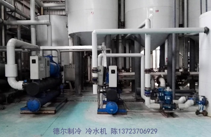 德(dé)爾製冷冷水(shuǐ)機用於食品(pǐn)廠