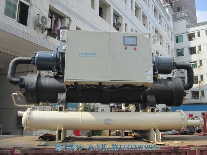 德爾製冷冷水機用於化工廠